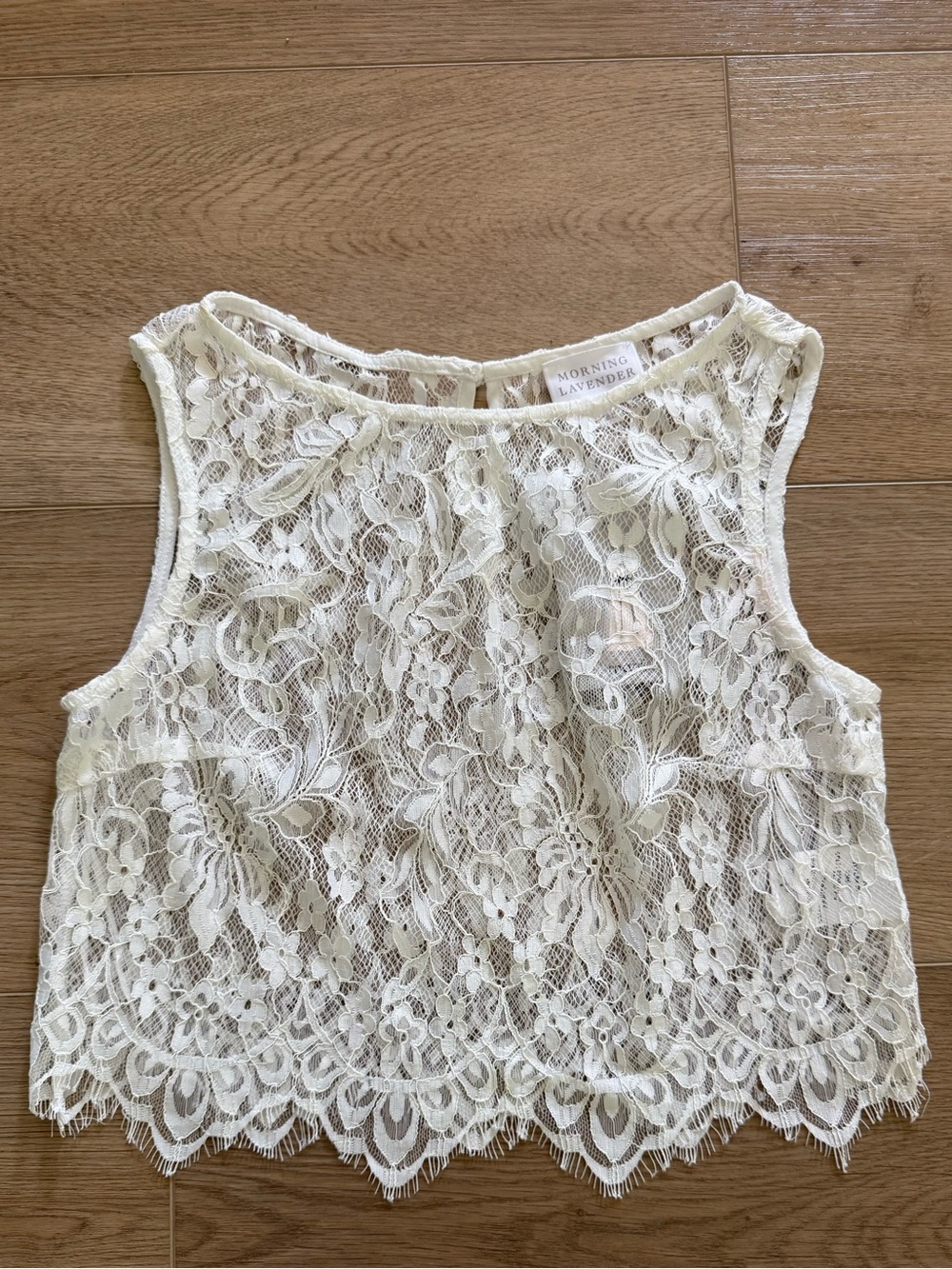 Morning Lavender NWT Ivory Eyelash Lace Crop Top Size Small